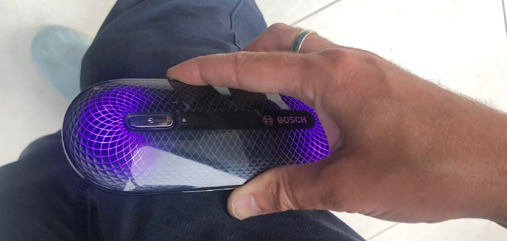 How to Remove Weed Smell From Clothes Without Washing