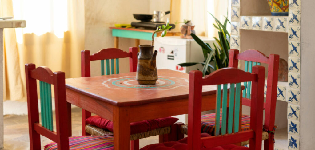 How to Choose Dining Table Color